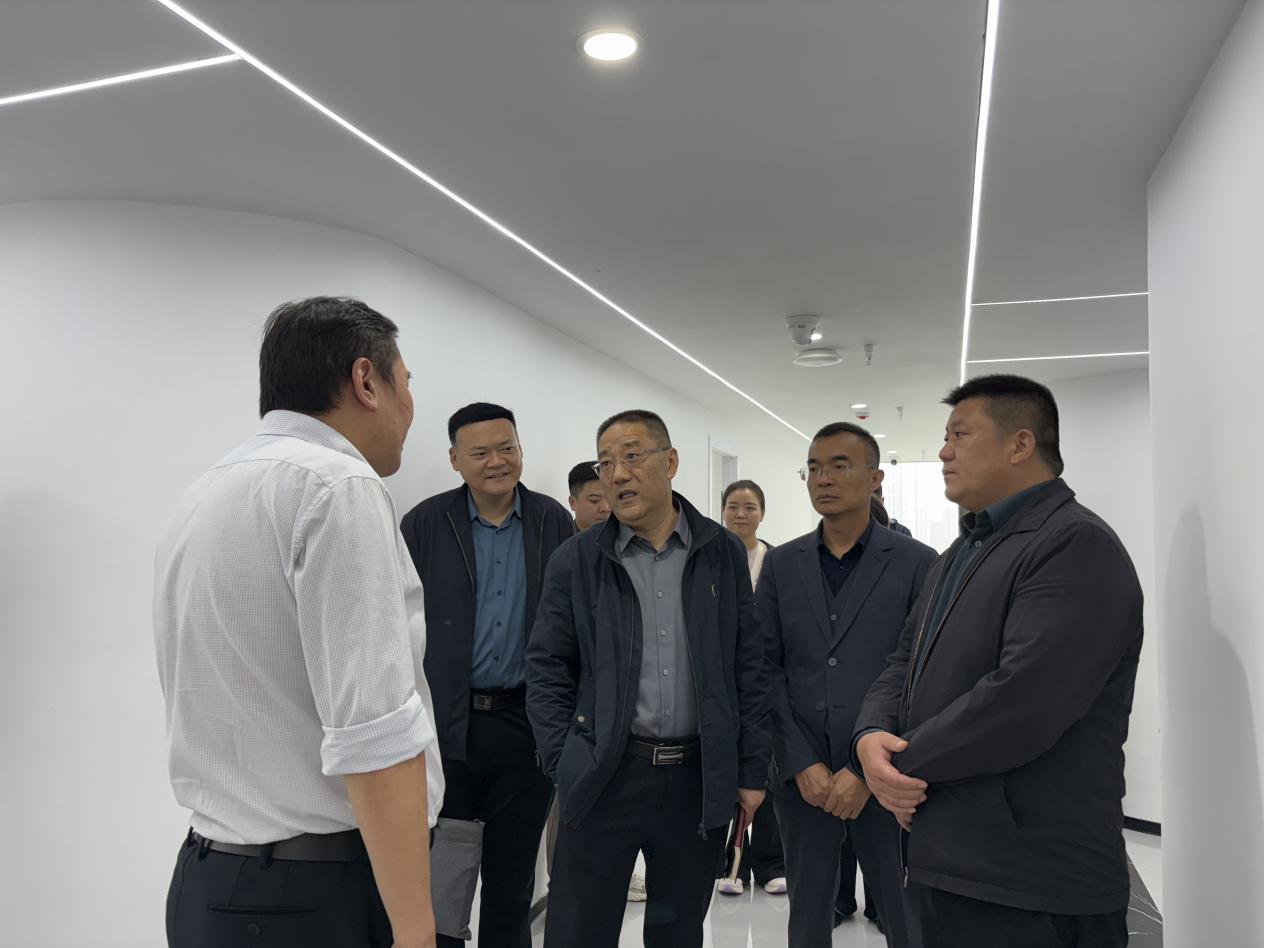 政校企三方聯動 協同育人開新篇——中原區組織部攜手鄭州職業技術學院開展網絡技術服務合作洽談